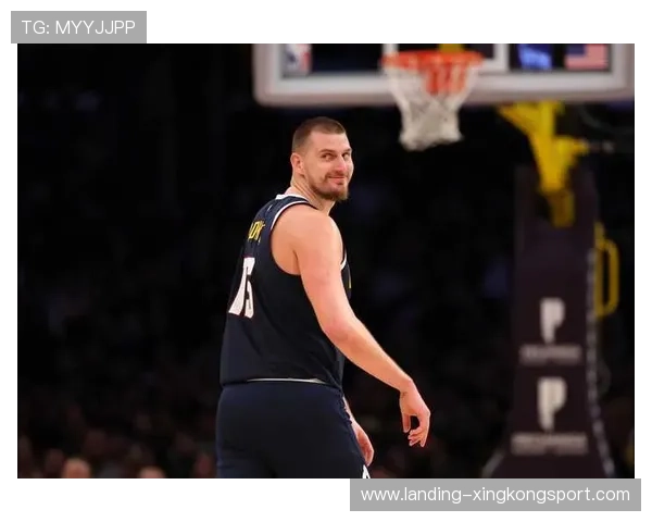 约基奇传球牵扯防线,掘金整体运转更协调